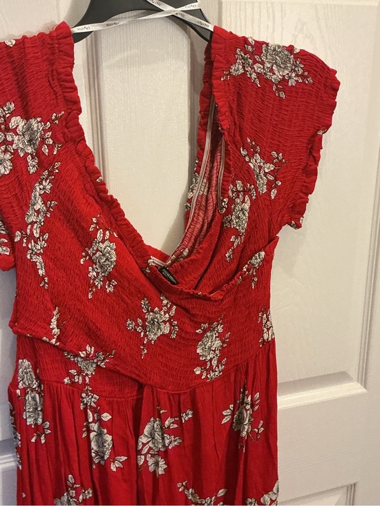 City Chic Dresses & Skirts - City Chic Red Floral Smocked Maxi 49” Dress Off-shoulder